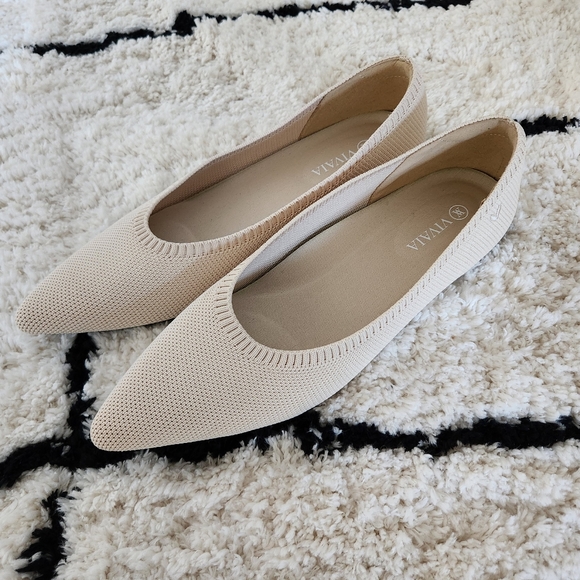 Vivaia Shoes - Vivaia Pointed Toe Knit Flats 38.5